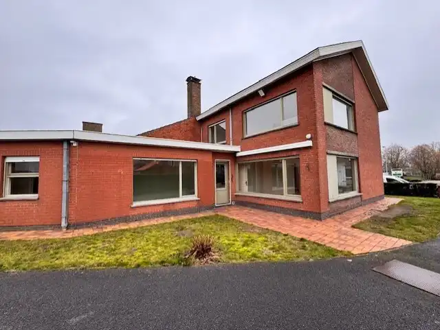 HALFOPEN BEBOUWING te ZERKEGEM foto {{pictureIndex}}