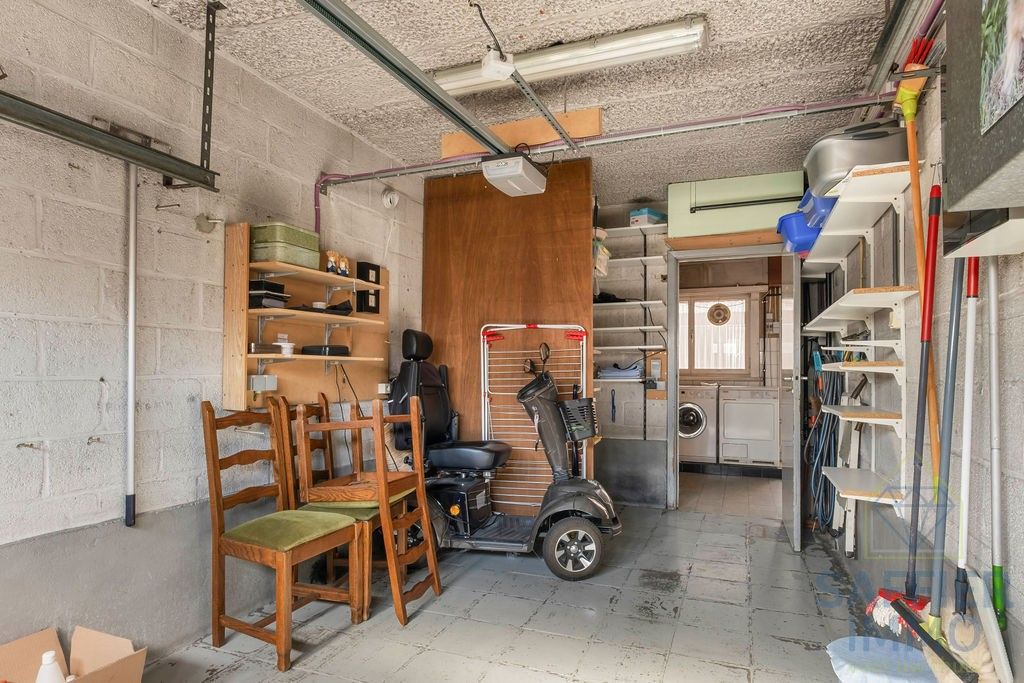 Ruime woning zonder renovatieplicht in de Seizoenswijk te Kuurne foto 14