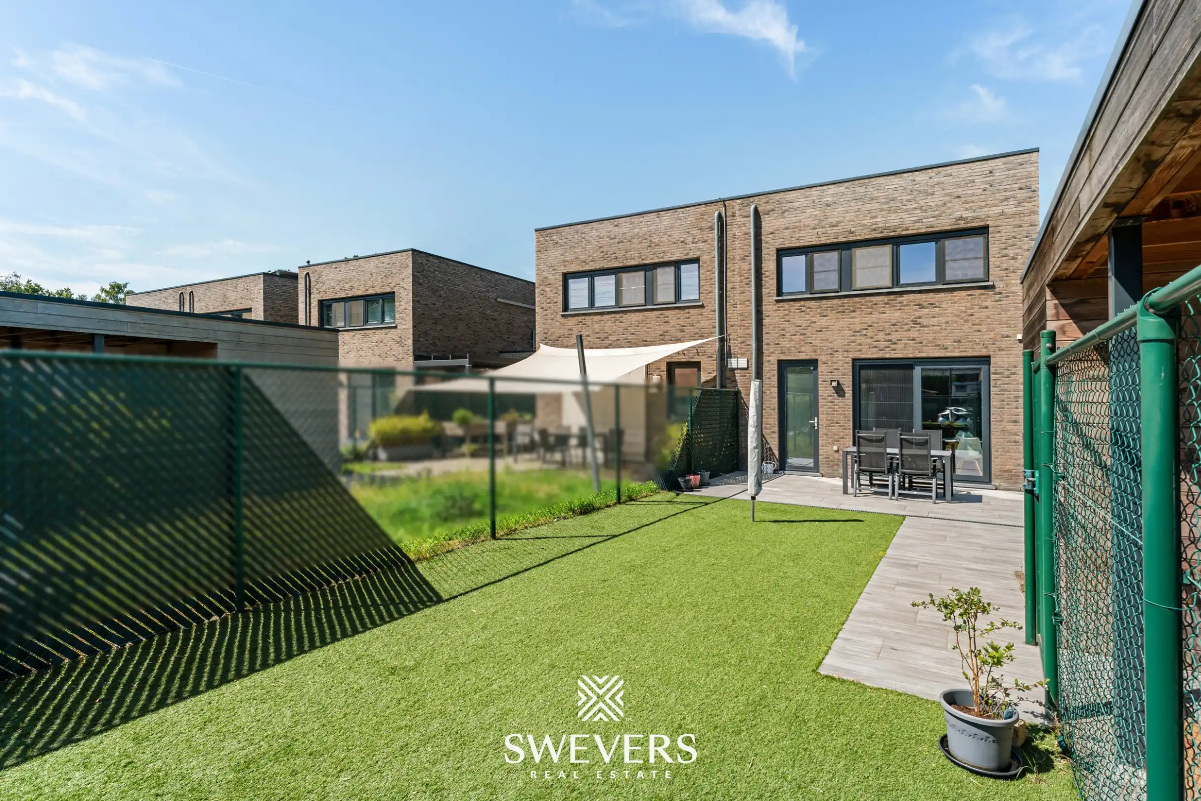 Gezinswoning met drie slaapkamers op toplocatie foto 22