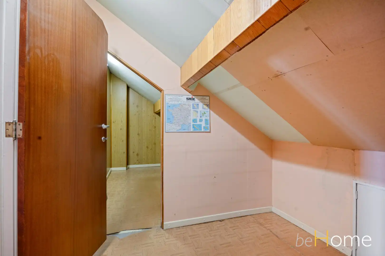 TE KOOP - Ruime 2-gevelwoning met praktijkruimte en uitzonderlijk potentieel in het hart van Merchtem foto 20