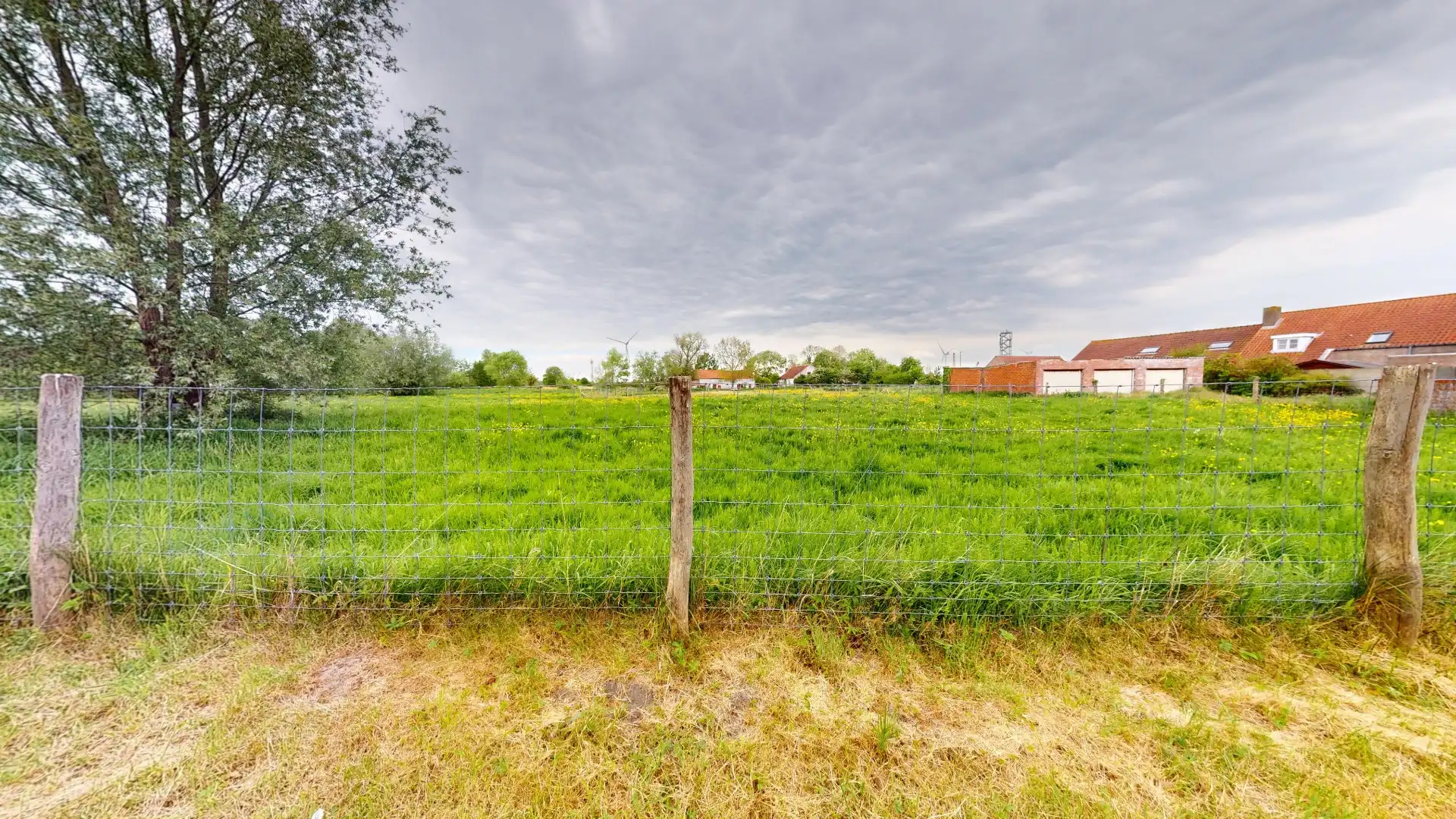 Rustige gelegen woning met 4 slpk en ZW gerichte tuin foto 21