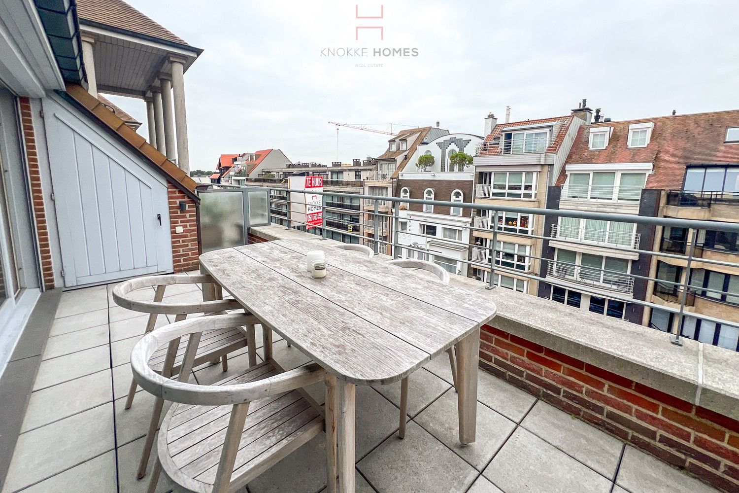 ()=>{if(producerUpdateValueVersion(node),producerAccessed(node),node.value===ERRORED)throw node.error;return node.value} Van Bunnenlaan 43 - 8300 Knokke-Heist