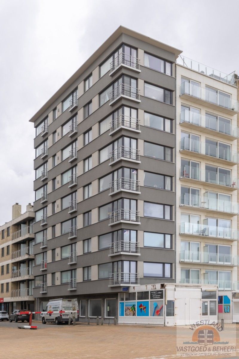 Instapklaar appartement met frontaal zeezicht – Nieuwpoort Zeedijk foto 12