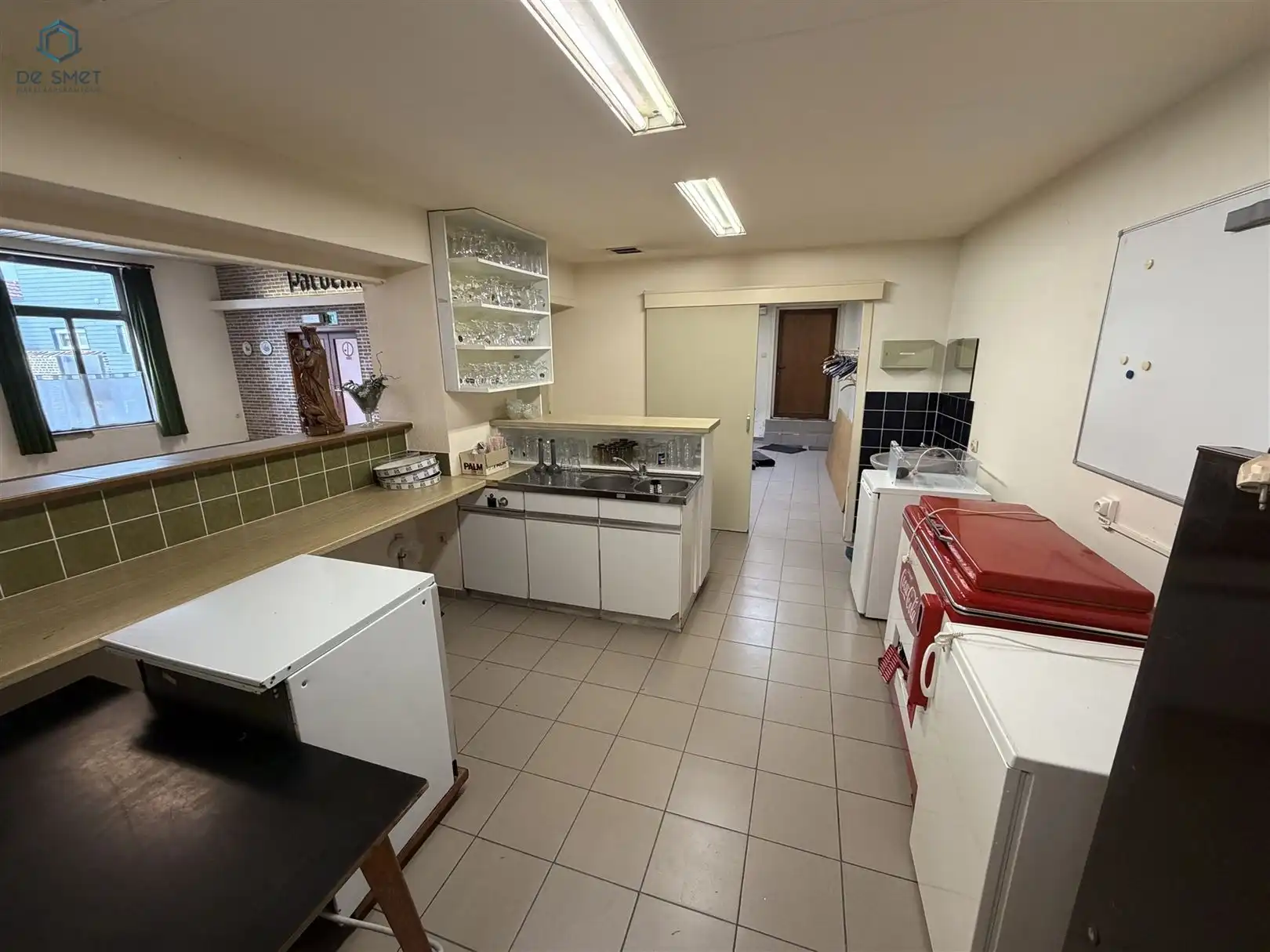 Te koop: Multifunctioneel gebouw voor culturele, recreatieve of sportieve activiteiten in Sint-Maria-Lierde (deelgemeente van Lierde) foto 9