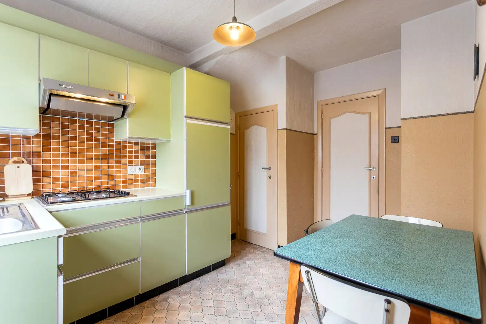 Te renoveren woning met 3 slpk te Lembeek foto 8