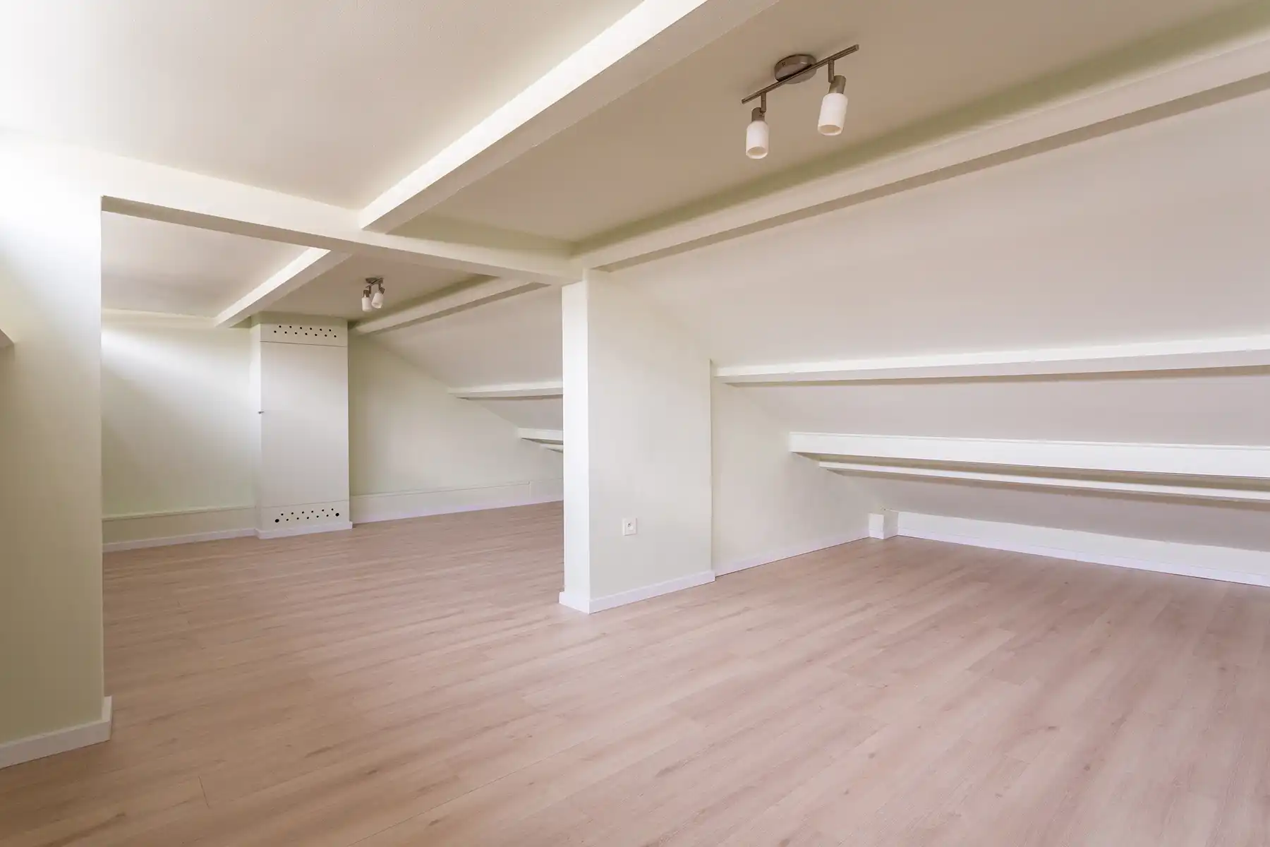 Wilrijk | Moderne woning 4 slpks met  tuin  en parking foto 17