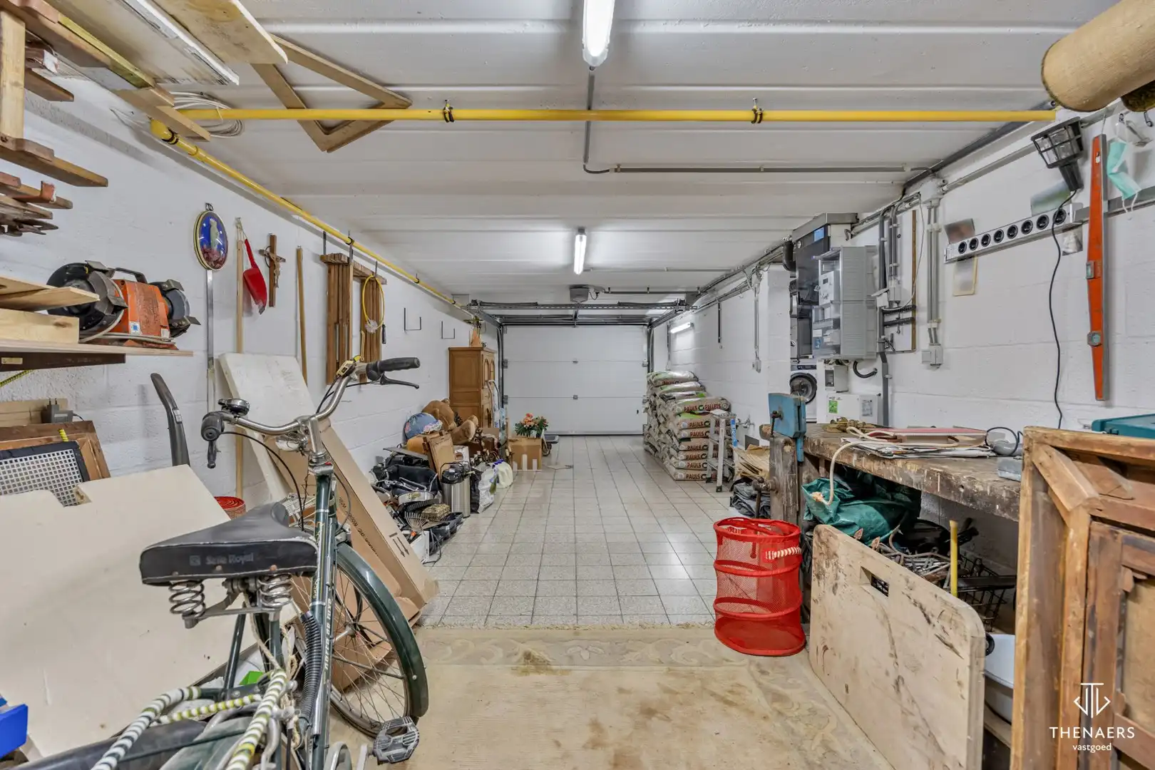 Ruime gezinswoning met 3 slaapkamers, veranda en dubbele garage in Heers. foto 38