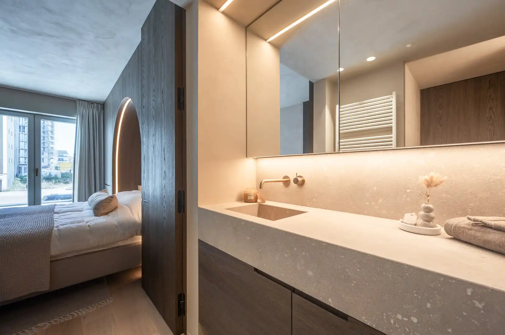 Luxueus gerenoveerd appartement met zijdelings zeezicht in hartje Knokke. foto 15
