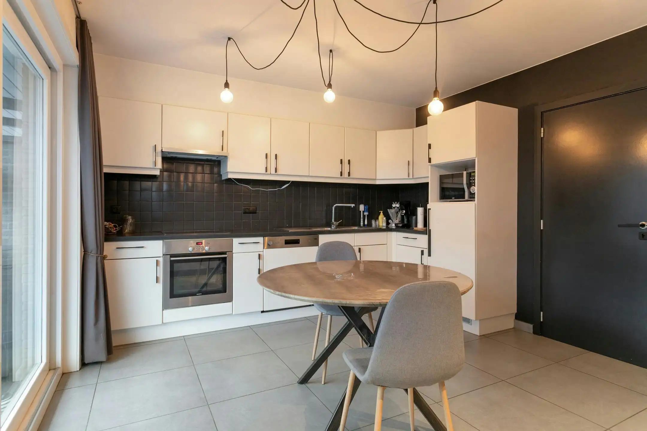 Instapklare woning met garage en tuin te koop in Ardooie foto 7