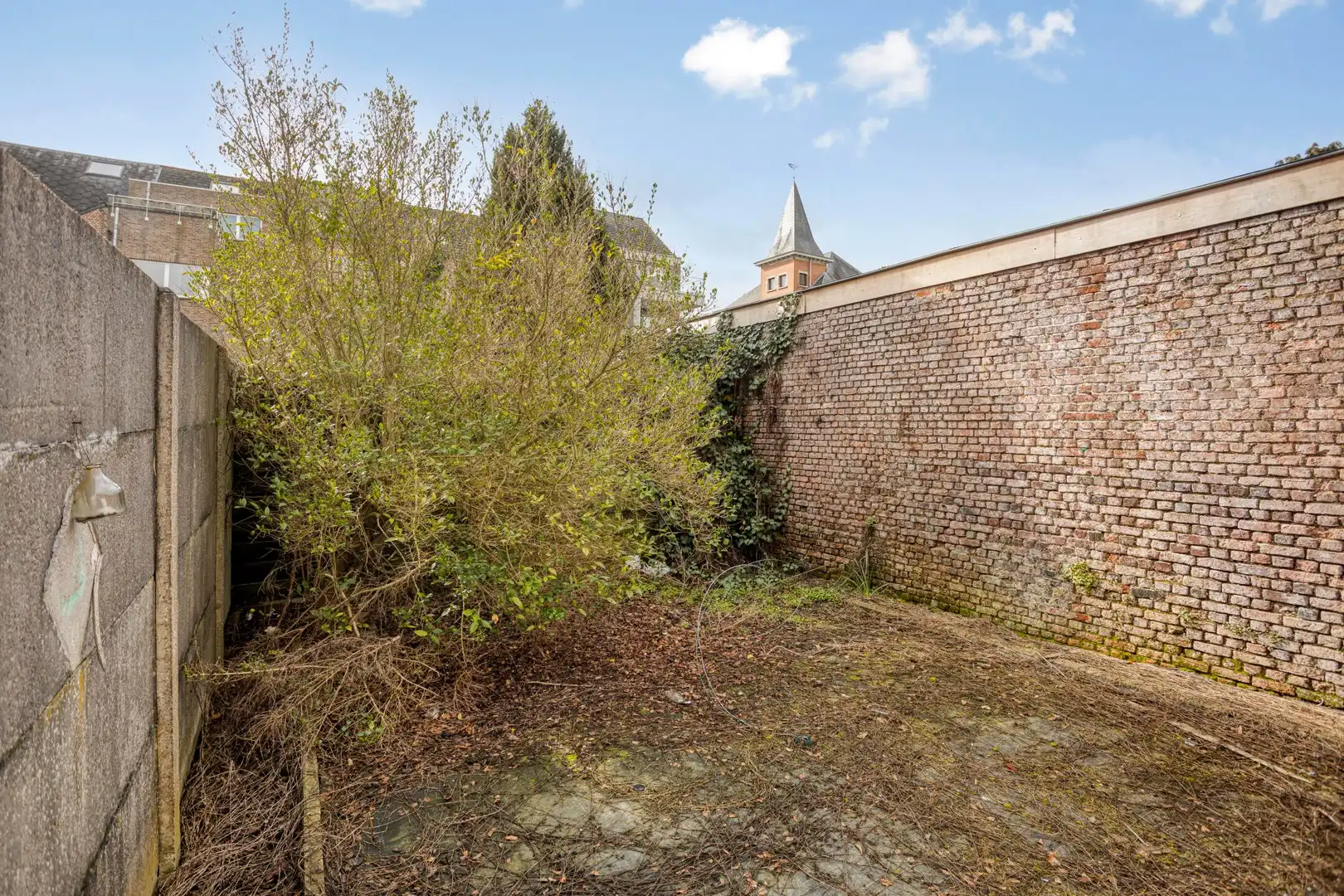 Te verbouwen opbrengsteigendom met twee vergunde appartement foto 21