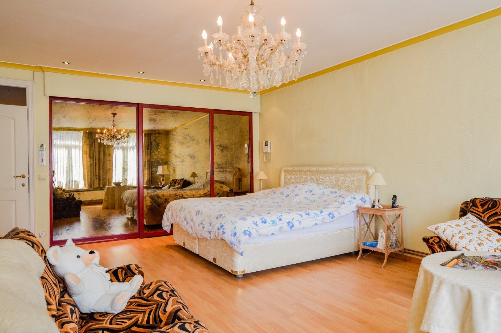 Verrassend ruime stadswoning (bew. opp. 216 m²) op toplocatie in de Brugse binnenstad foto 10