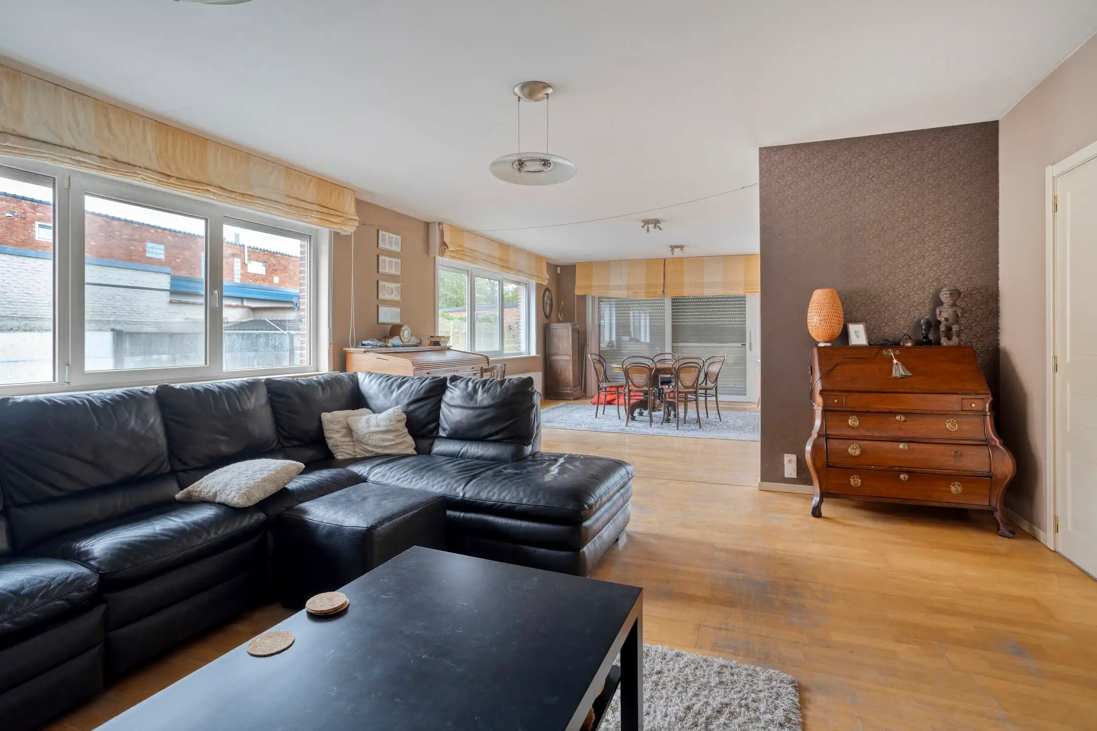 Woning met praktijk op toplocatie in centrum Begijnendijk foto 4