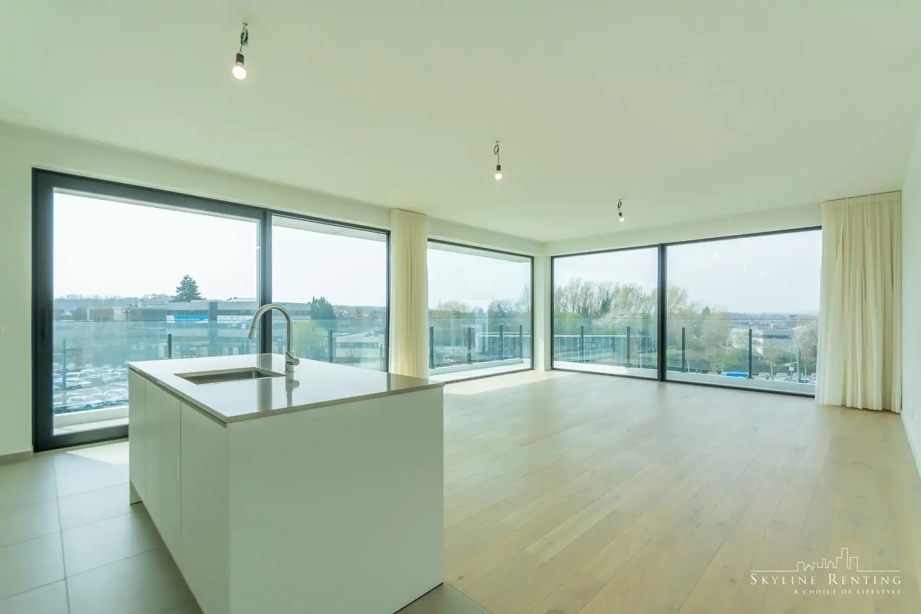 Prachtig 3 slaapkamer appartement met groot TERRAS foto 2