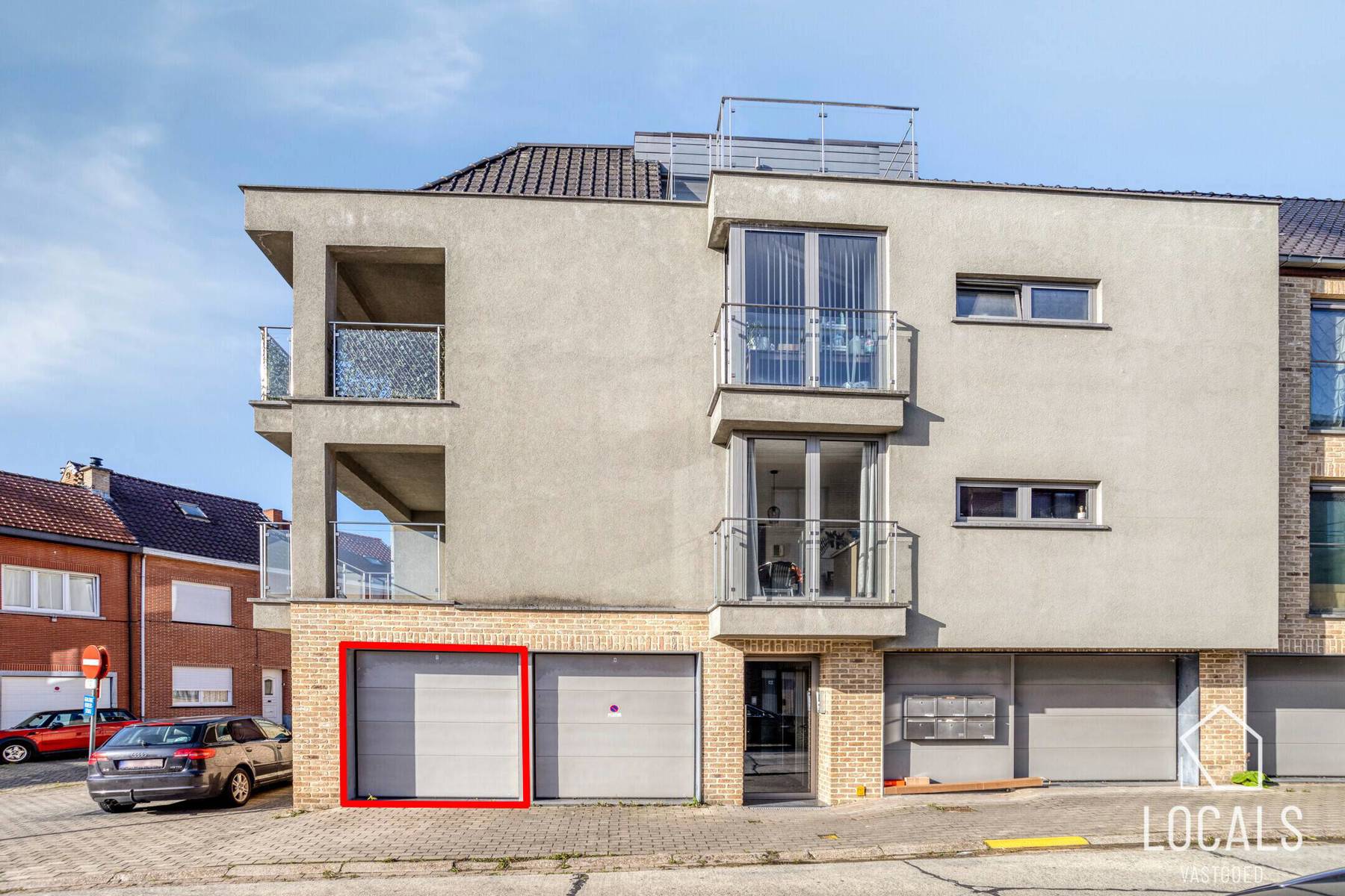 Instapklaar appartement met garage in Denderleeuw foto 18