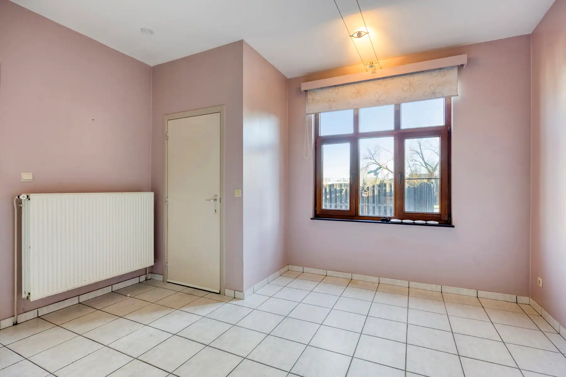 Praktische woning met 3 slaapkamers in centrum Maaseik. foto 10