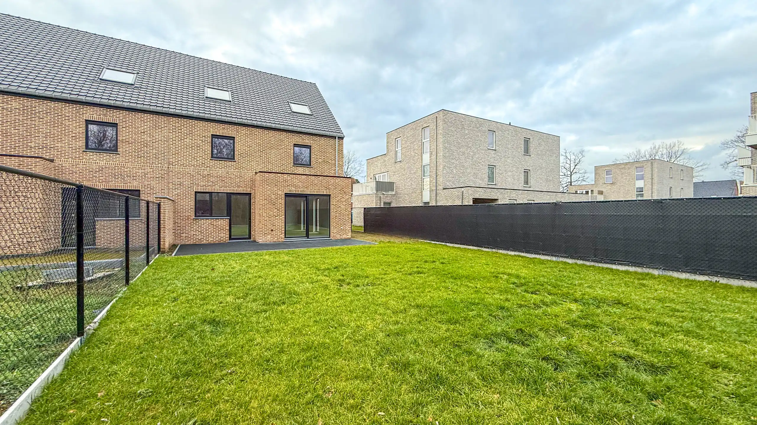 Casco+ woning met 5 ruime slaapkamers, garage en tuin! foto 38
