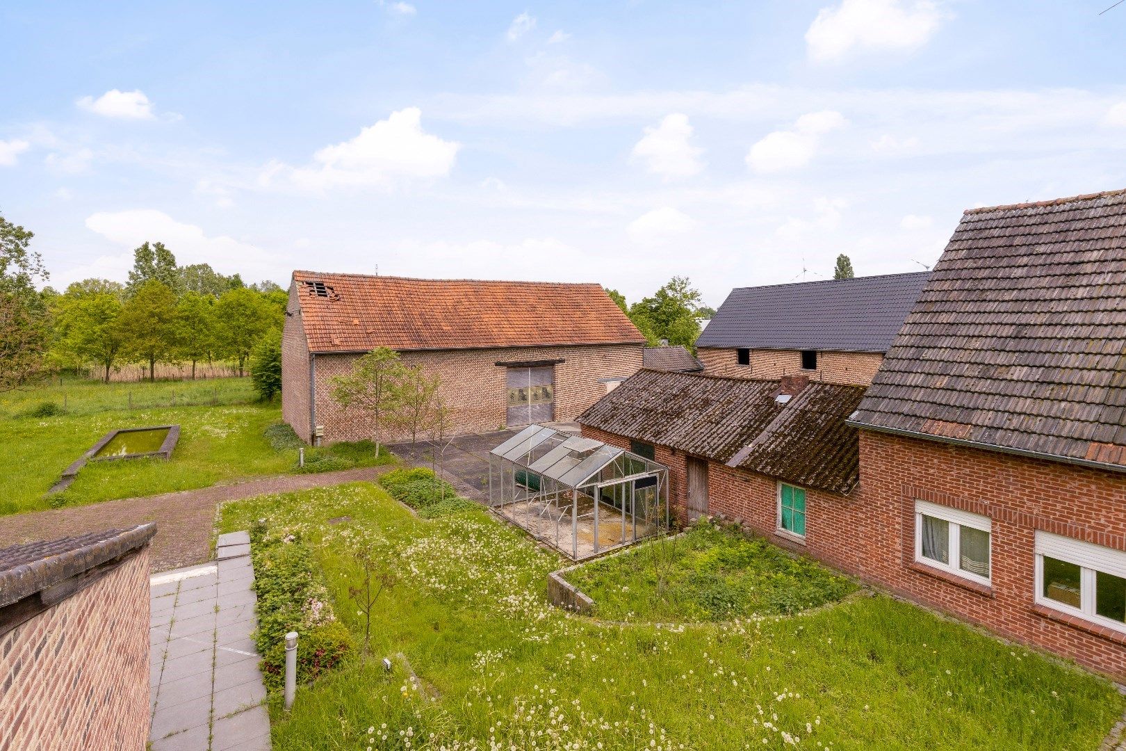 Exclusief landgoed temidden agrarisch gebied, 40a, nabij centrum foto 28