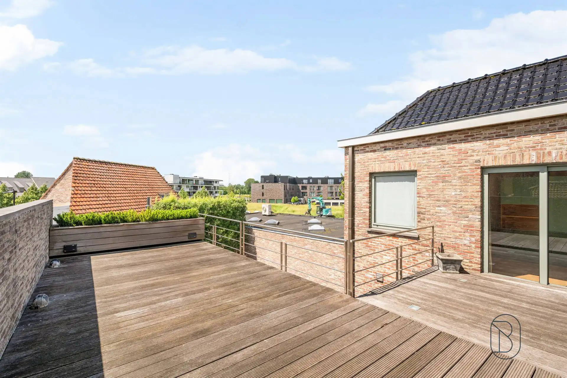 Unieke combinatie van wonen en werken in Sint-Eloois-Vijve! foto 23