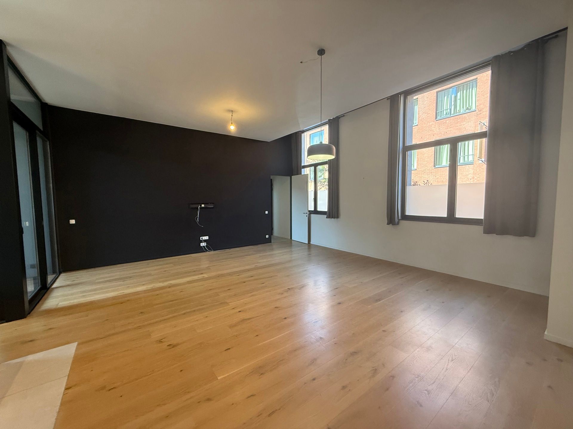 ()=>{if(producerUpdateValueVersion(node),producerAccessed(node),node.value===ERRORED)throw node.error;return node.value} Bert van Hoorickstraat 39/1 - 9300 Aalst