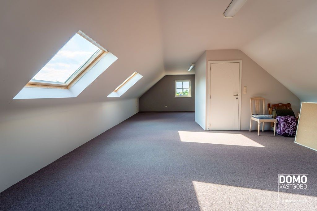 Ruime villa met paardenaccommodatie gelegen te Herk-de-Stad - EPC-label: B - Bewoonbare vloeroppervlakte: 296m² foto 17