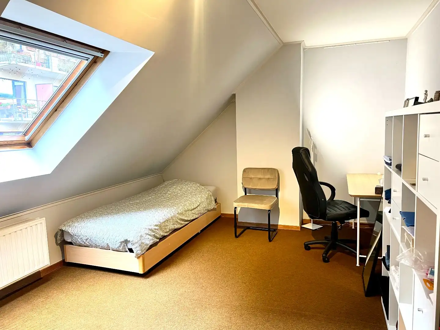  Kamerwoning met 4 kamers (conformiteitstattesten) en een opslagplaats. foto 10