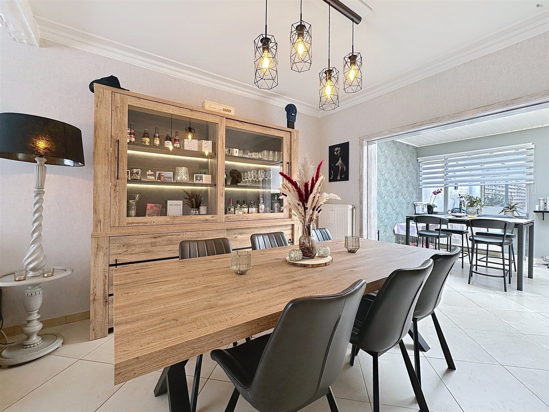 prachtige instapklare woning met stadstuin in Beveren Centrum! foto 6