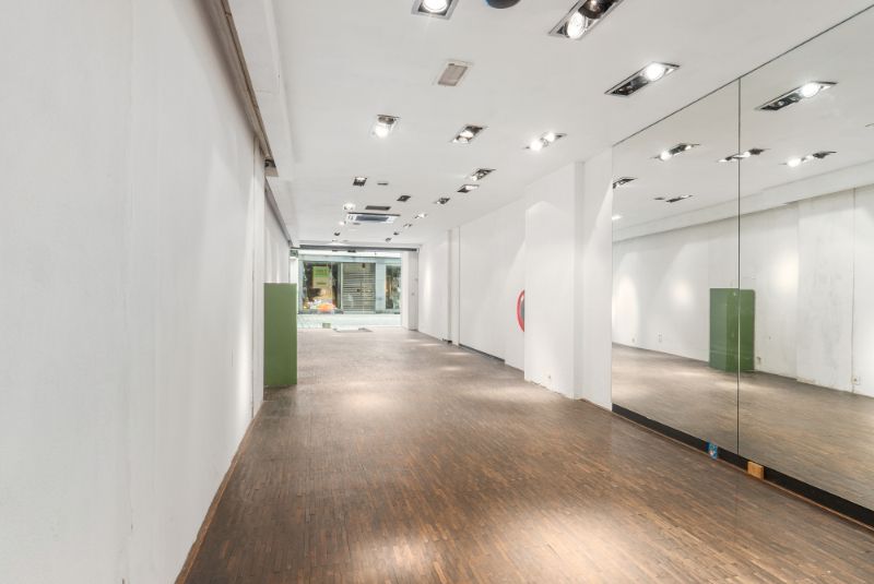 Winkelpand met woonst en tuin centrum Roeselare foto 3