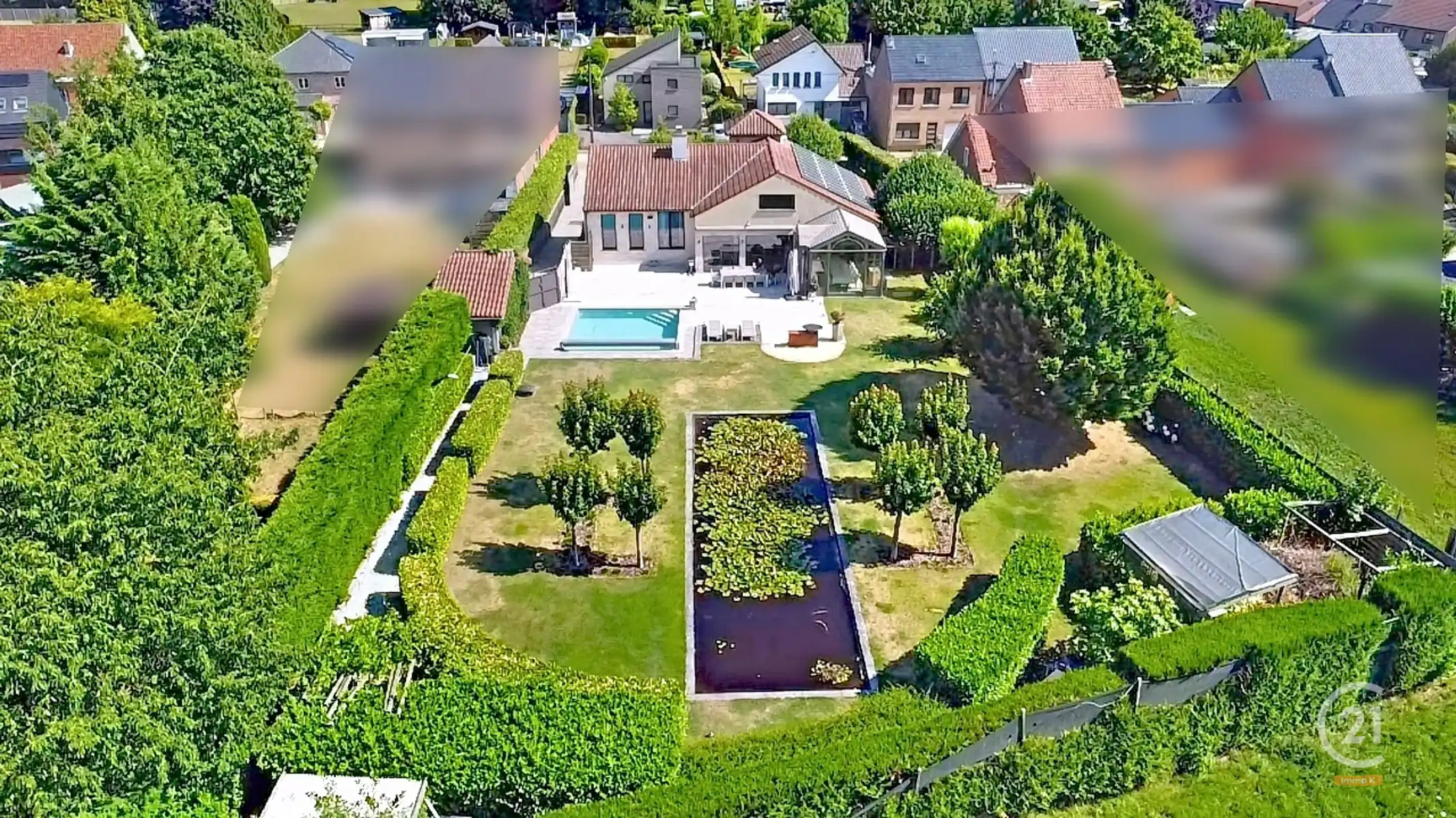 Villa op 6min van de E40 foto {{pictureIndex}}