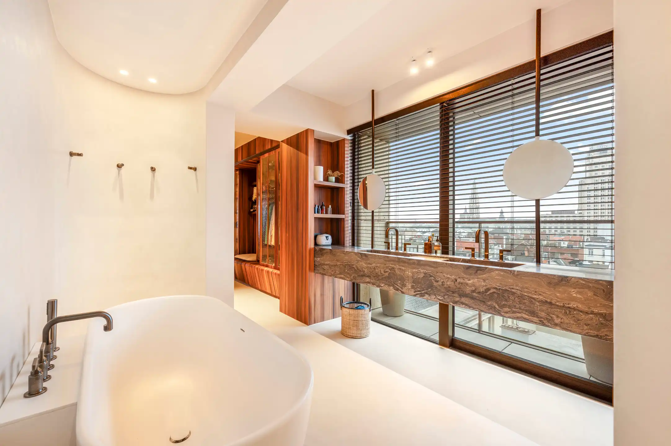 ANTWERPEN - Karaktervol appartement met alle details foto 13