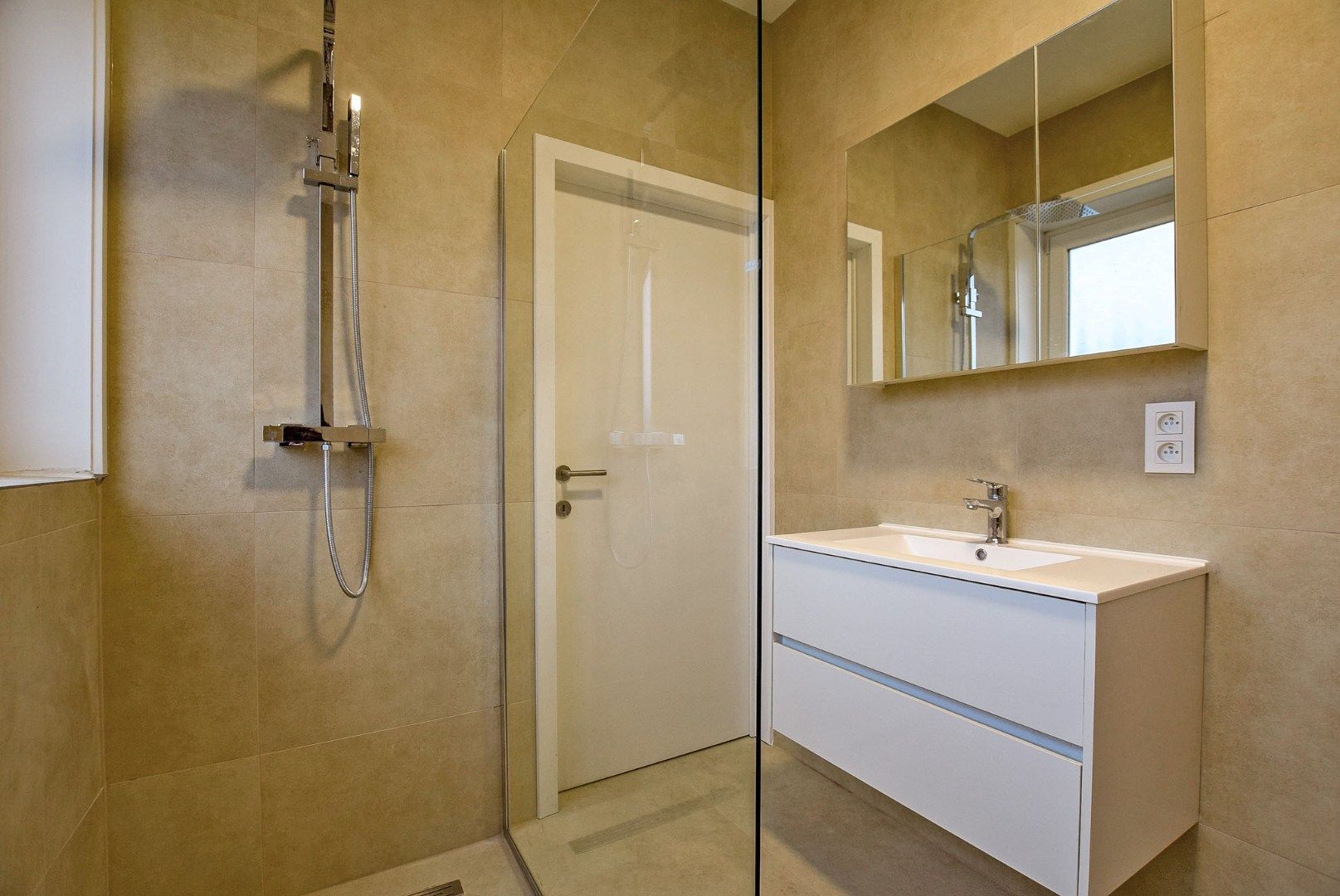 BEZOEKMOMENT 15/01/2026 VAN 16U30 - 17U30 (Inschrijven via www.residentievastgoed.be of 059 250 590) foto 8