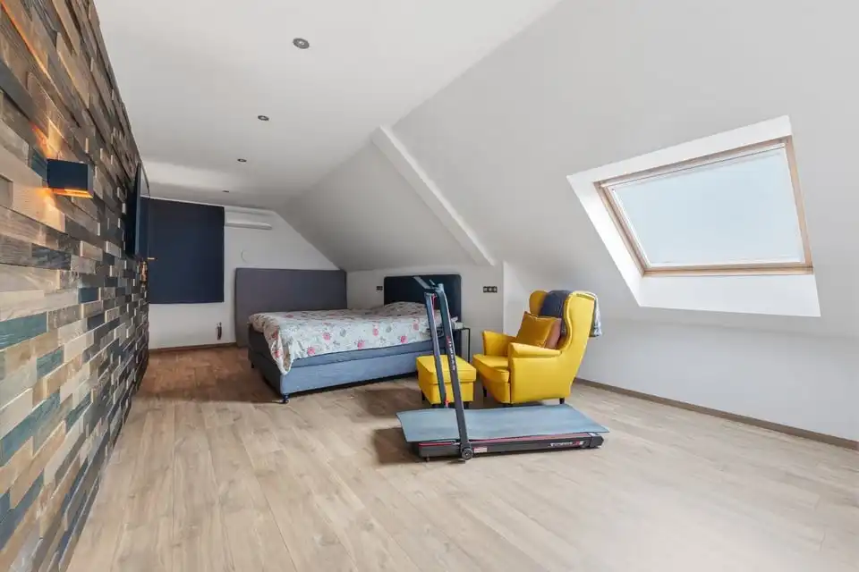 PRACHTIGE GEZINSWONING MET 4 SLKS EN ZONNEPANELEN IN HET LANDELIJKE WELLEN foto 23