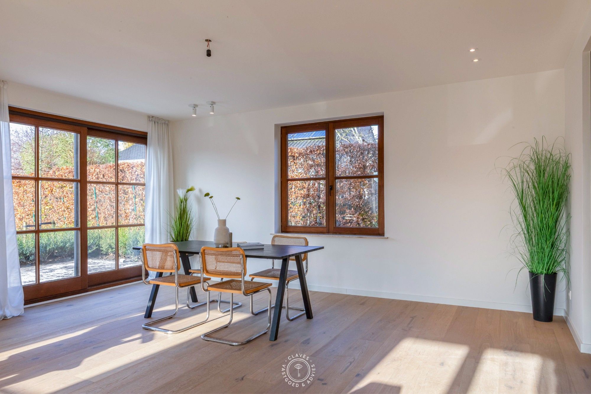 Prachtig gerenoveerde villa met westelijk georiënteerde tuin foto 13