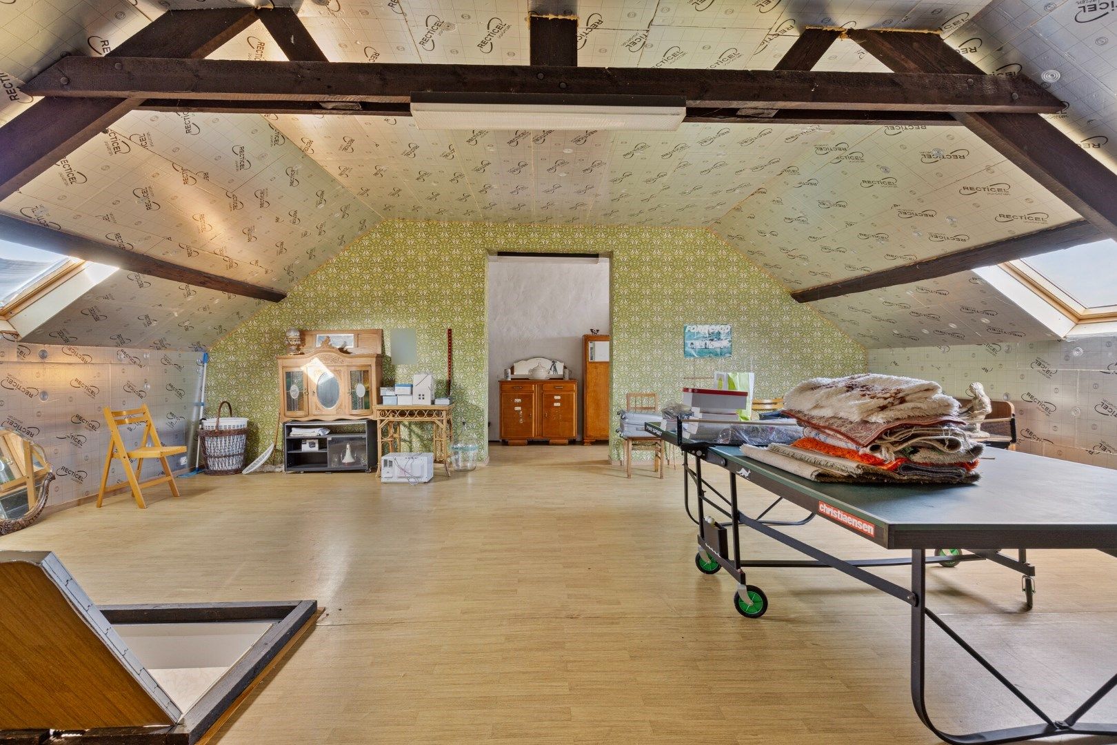 Rijwoning in het centrum van Hoegaarden foto 4