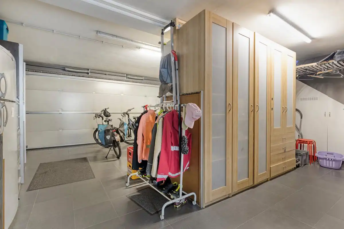 Huis met 3 slaapkamers en zwembad in Waarschoot foto 16