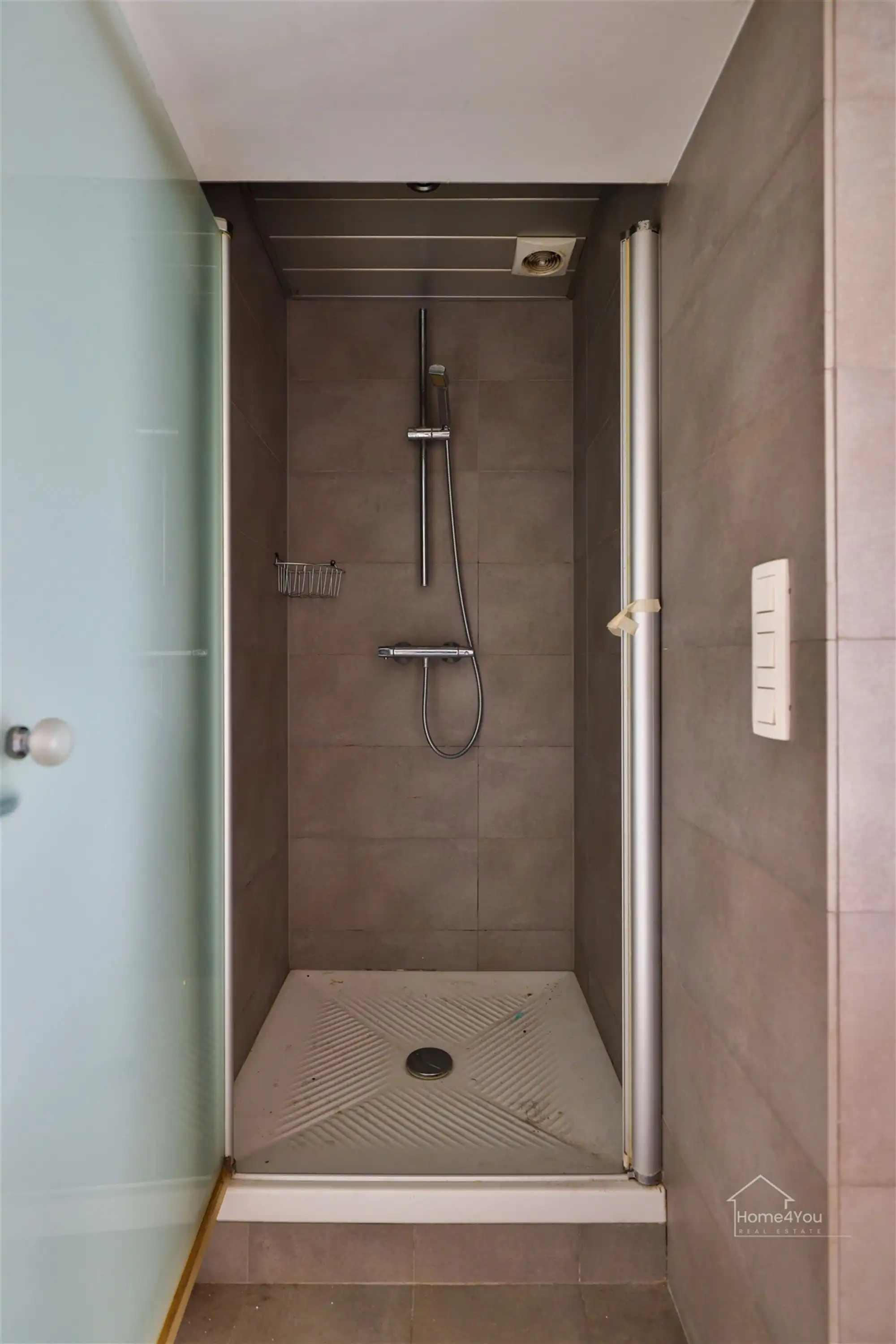 Opbrengsteigendom met 2 app. en 2 garages (1 verhuurd) foto 31