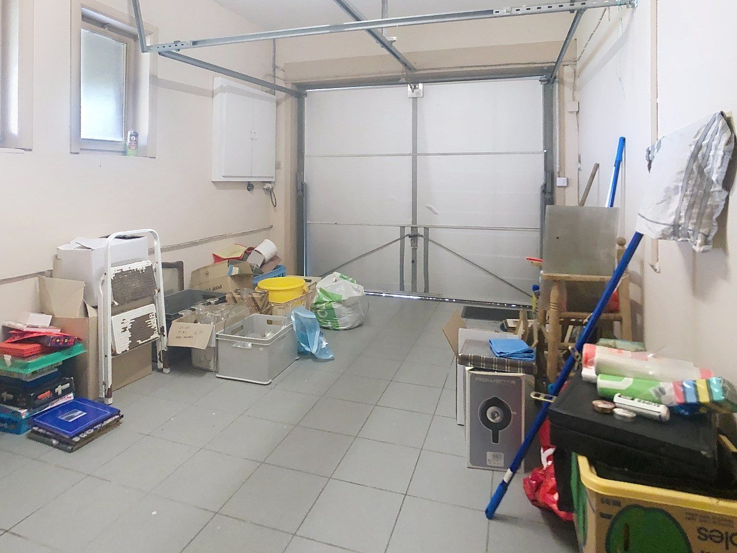 Prachtig gelegen, gelijkvloerse woning met 3 grote slaapkamers en garage op 1107m². foto 12