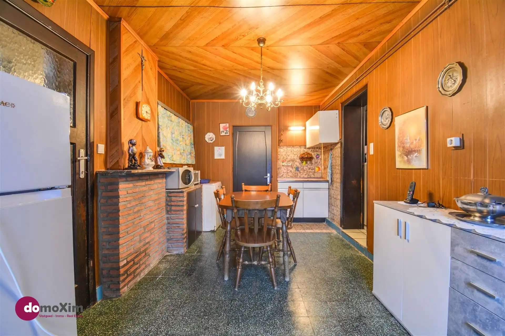 Te renoveren woning met inpandige garage en uitbreidingsmogelijkheden in Haacht foto 8