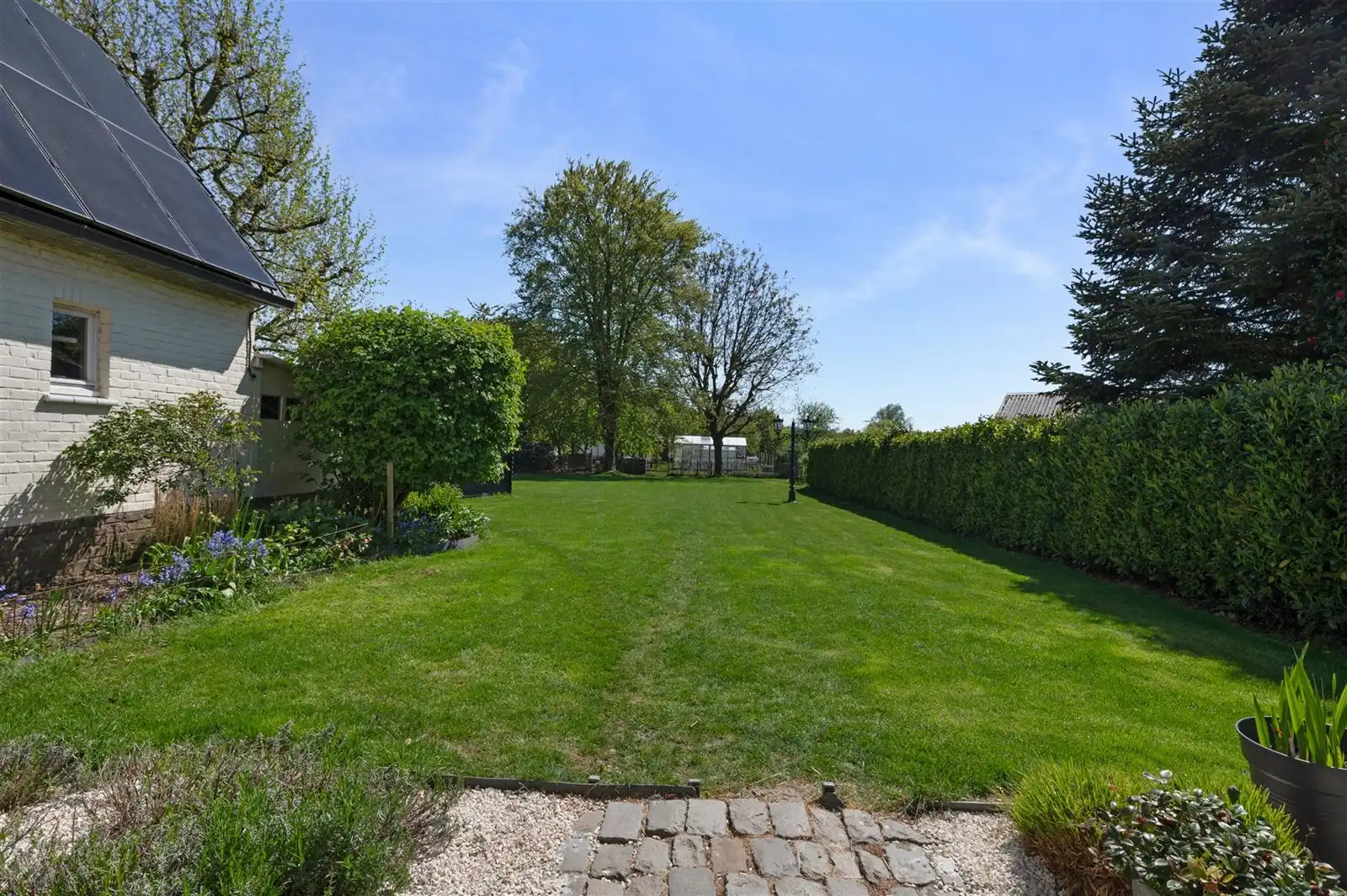 Perfect gelegen droomwoning met ruime tuin in Oosterzele foto 9