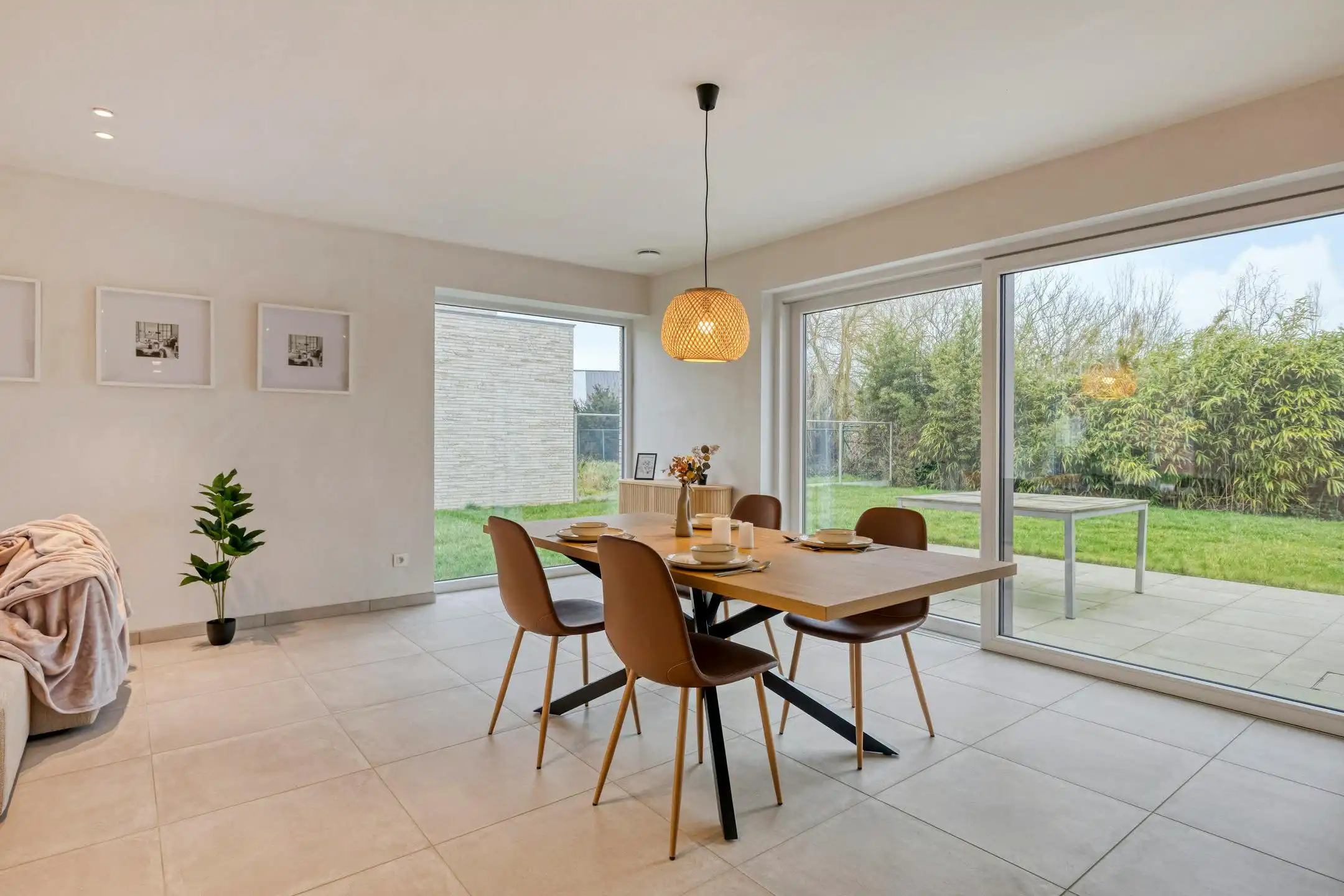 Modern wonen in Krombeke: hoogwaardig nieuwbouwhuis te koop foto 8