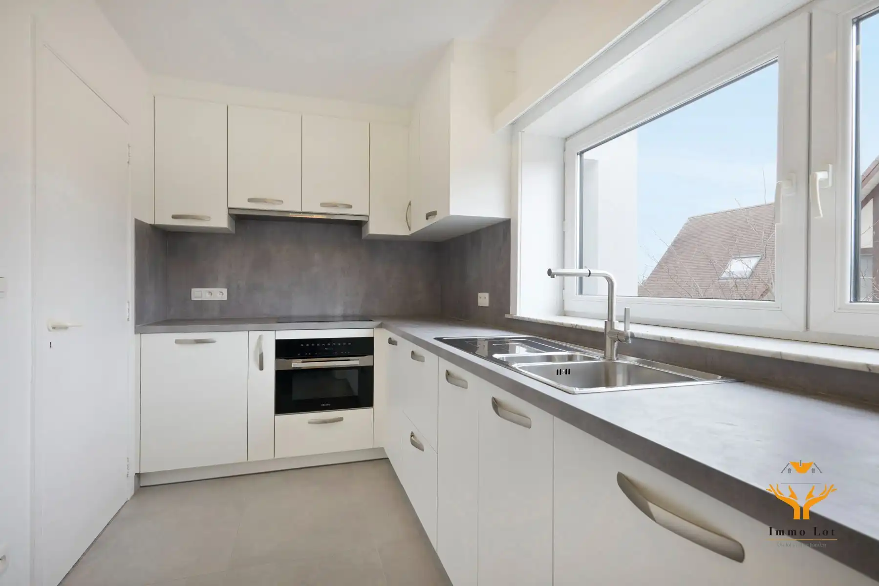 Ruim appartement met panoramisch zicht op het Donkmeer foto 7