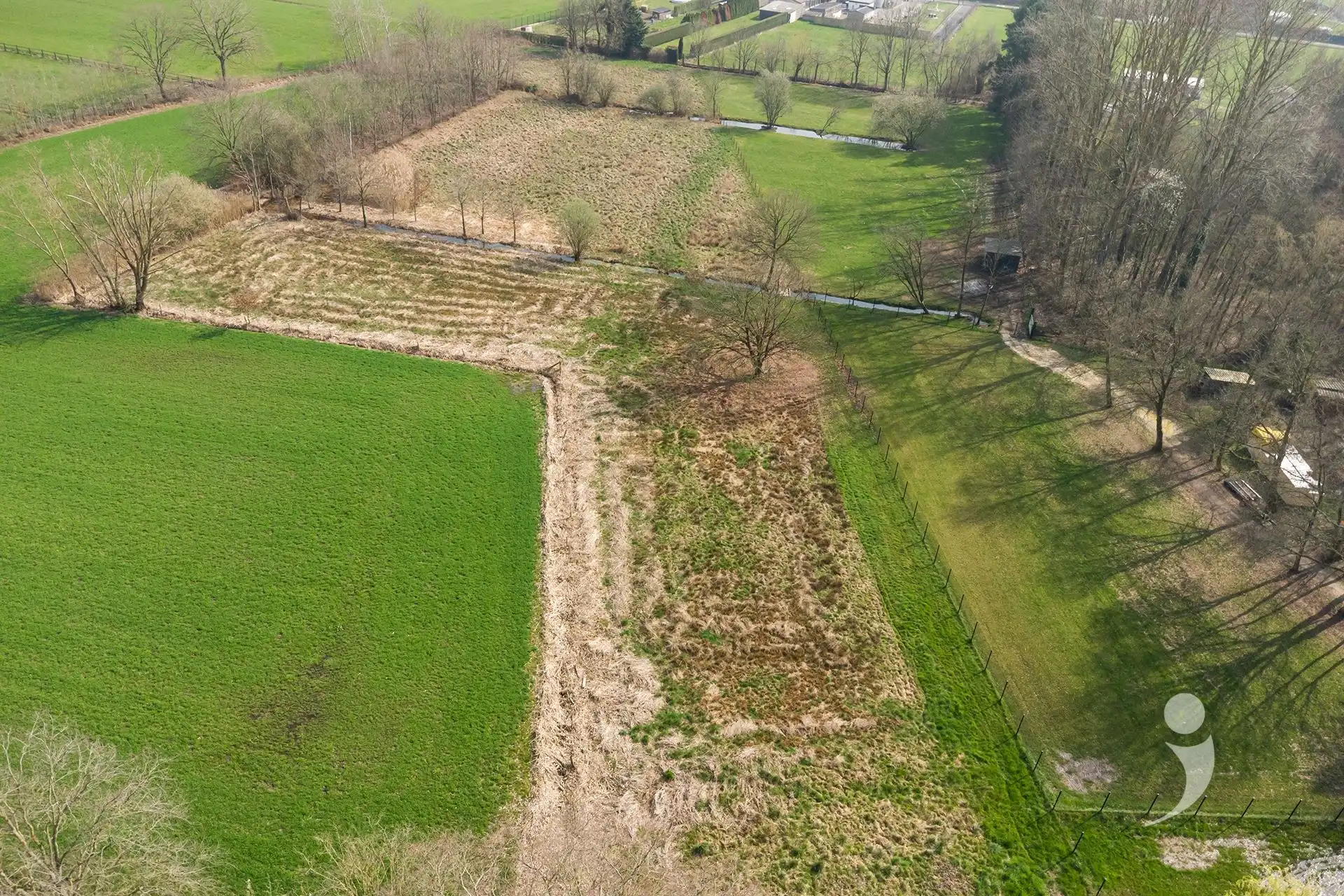 Bouwgrond voor een ruime halfopen bebouwing!  foto 17