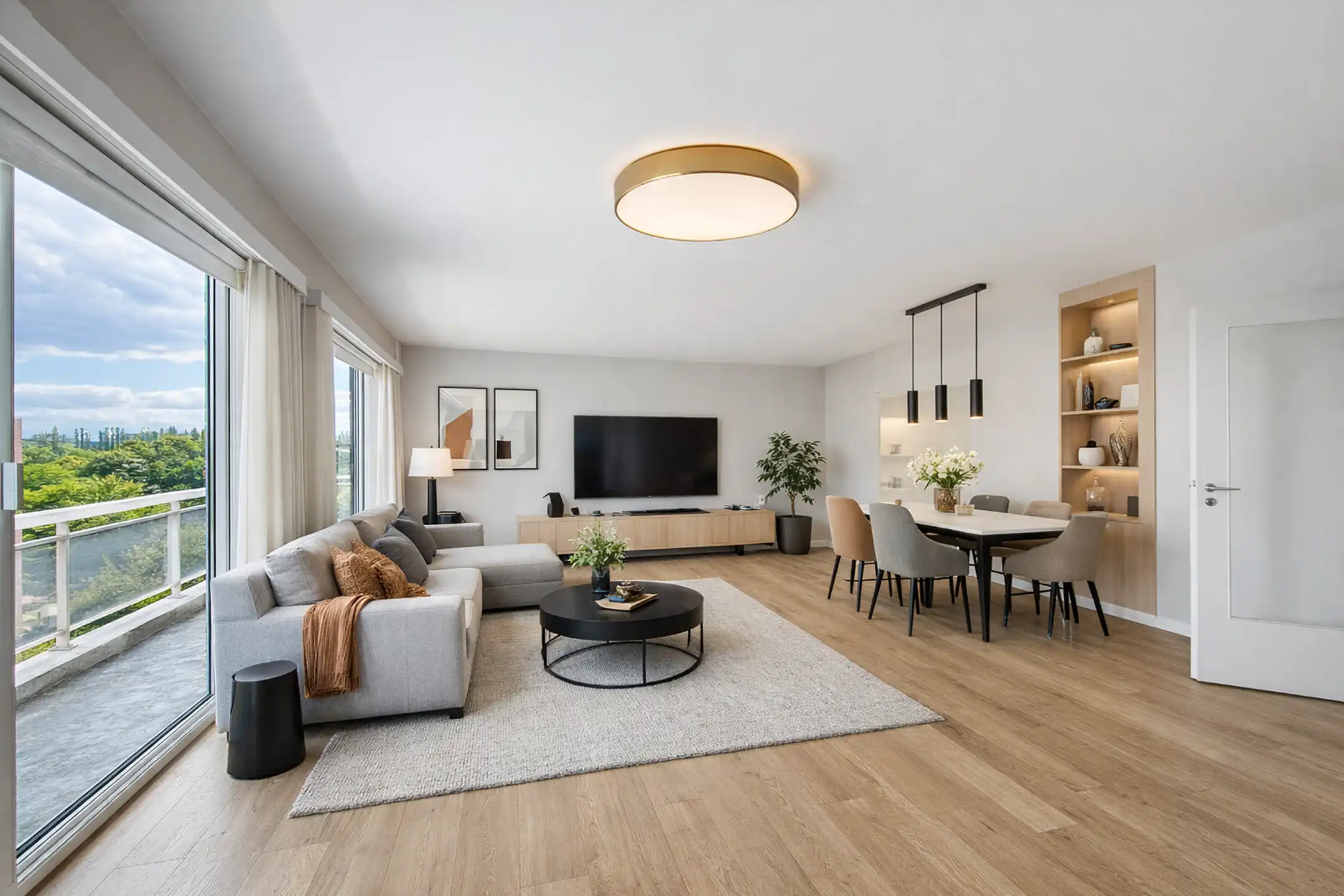 Ruim drie slaapkamer appartement met veel mogelijkheden foto {{pictureIndex}}