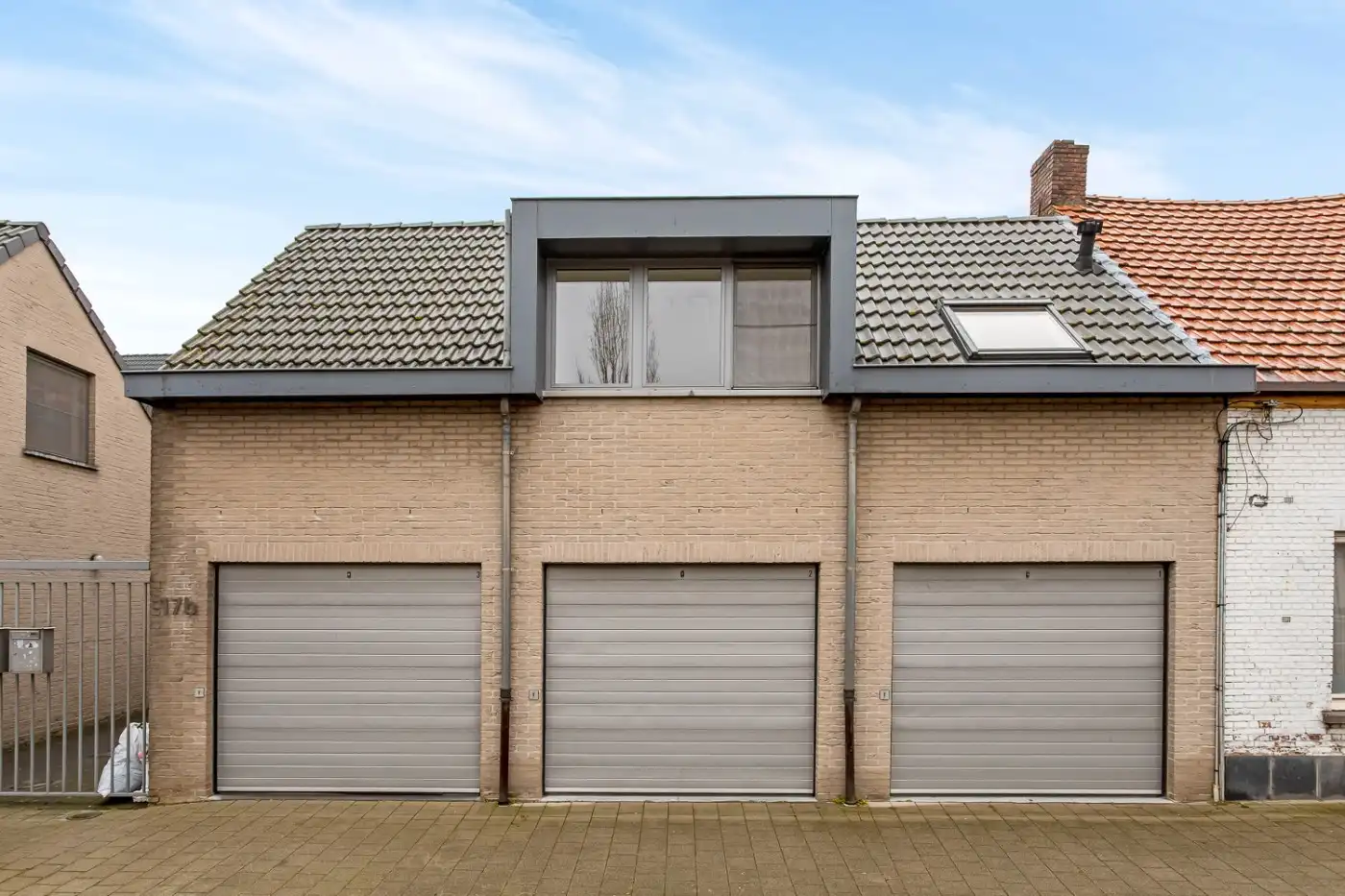 Recent, licht app. met 1 slpk., privéberging, ruim terras en mog. garage foto 13