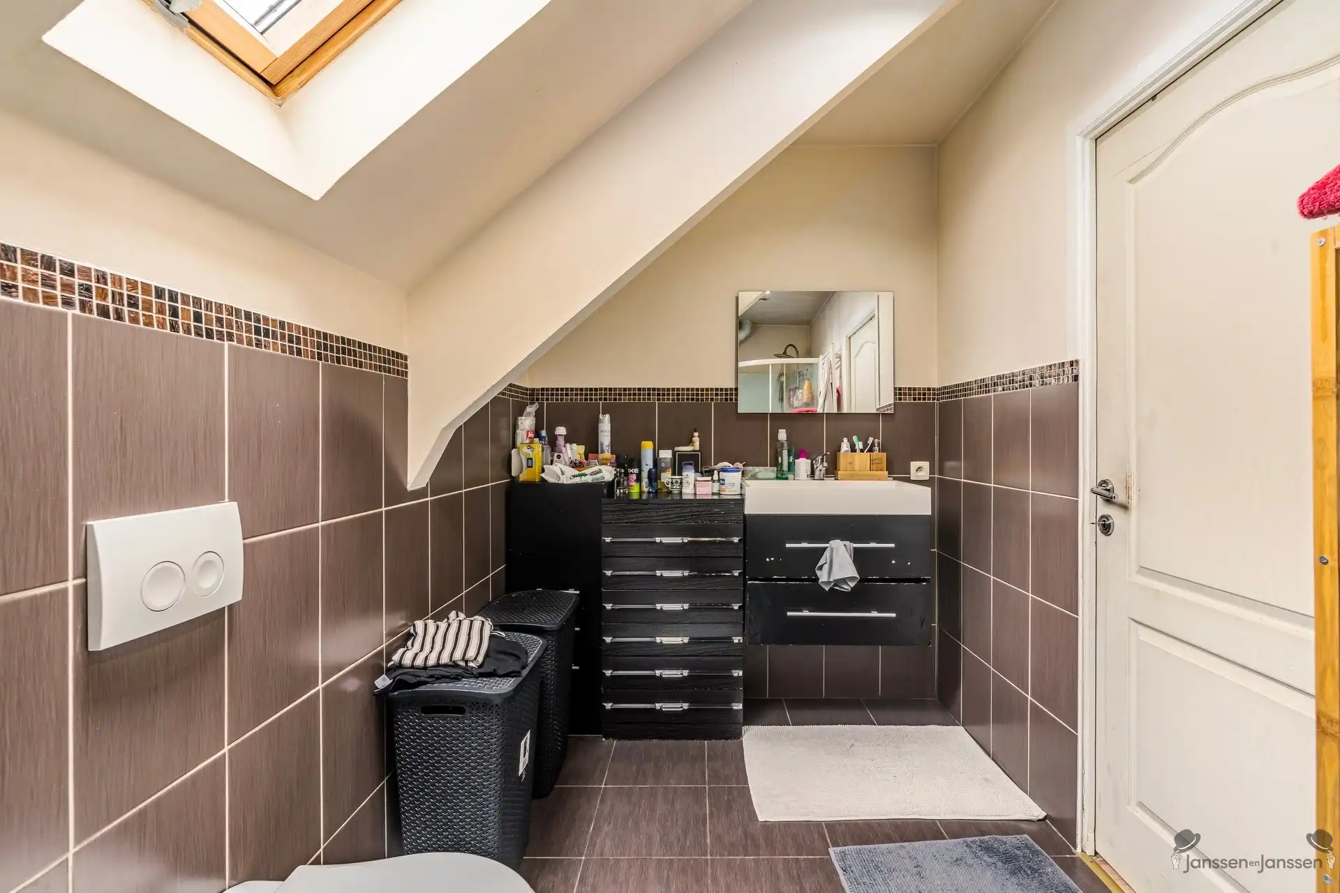Ruim appartement met 1 slaapkamer in het centrum van Brecht! foto 10