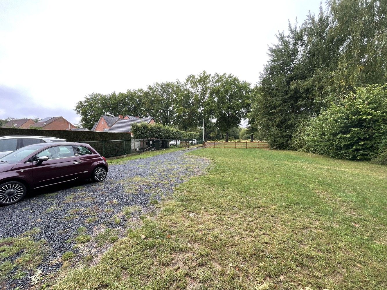 Knusse split-level woning op nagenoeg 27 are grond foto 15