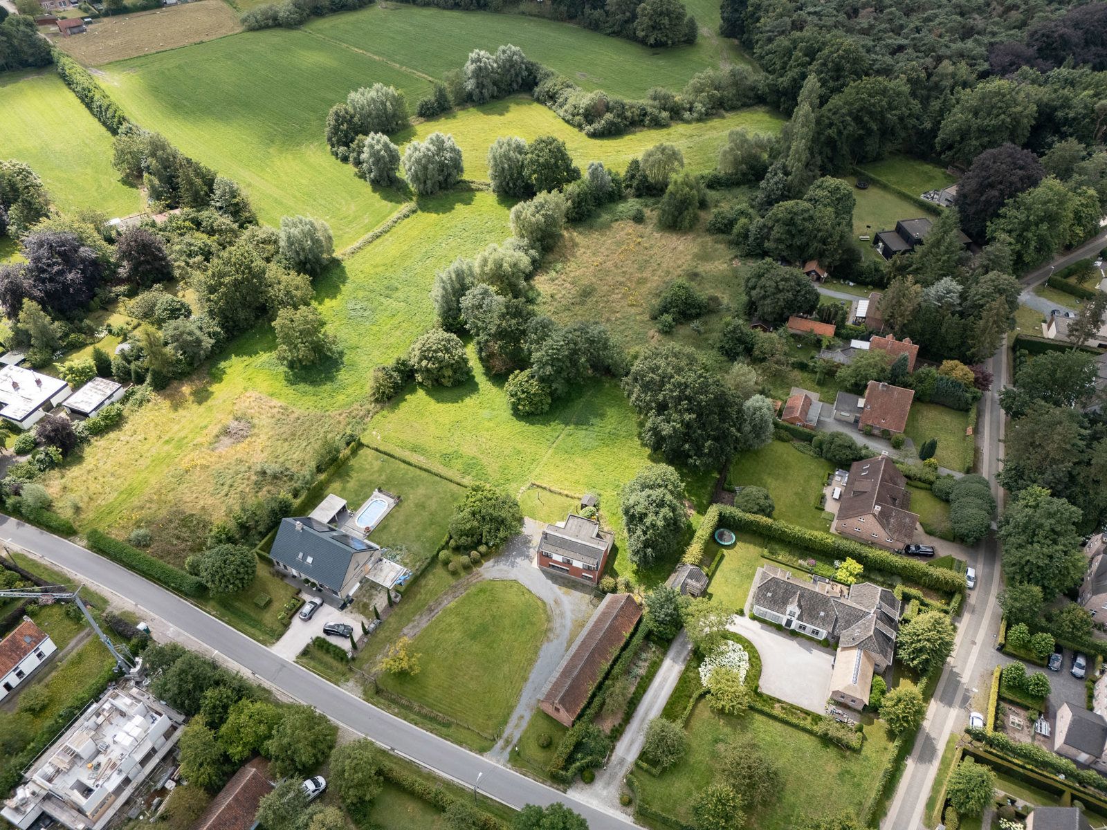 Uiterst residentieel en uniek gelegen bouwgrond  foto 6