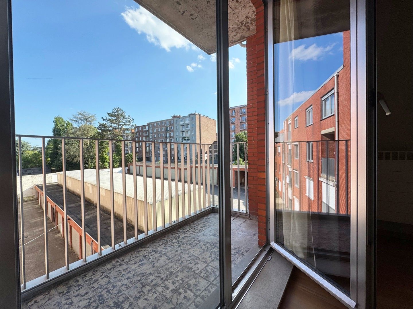 Instapklaar appartement met 2 slaapkamers – ideale investering op toplocatie! foto 10