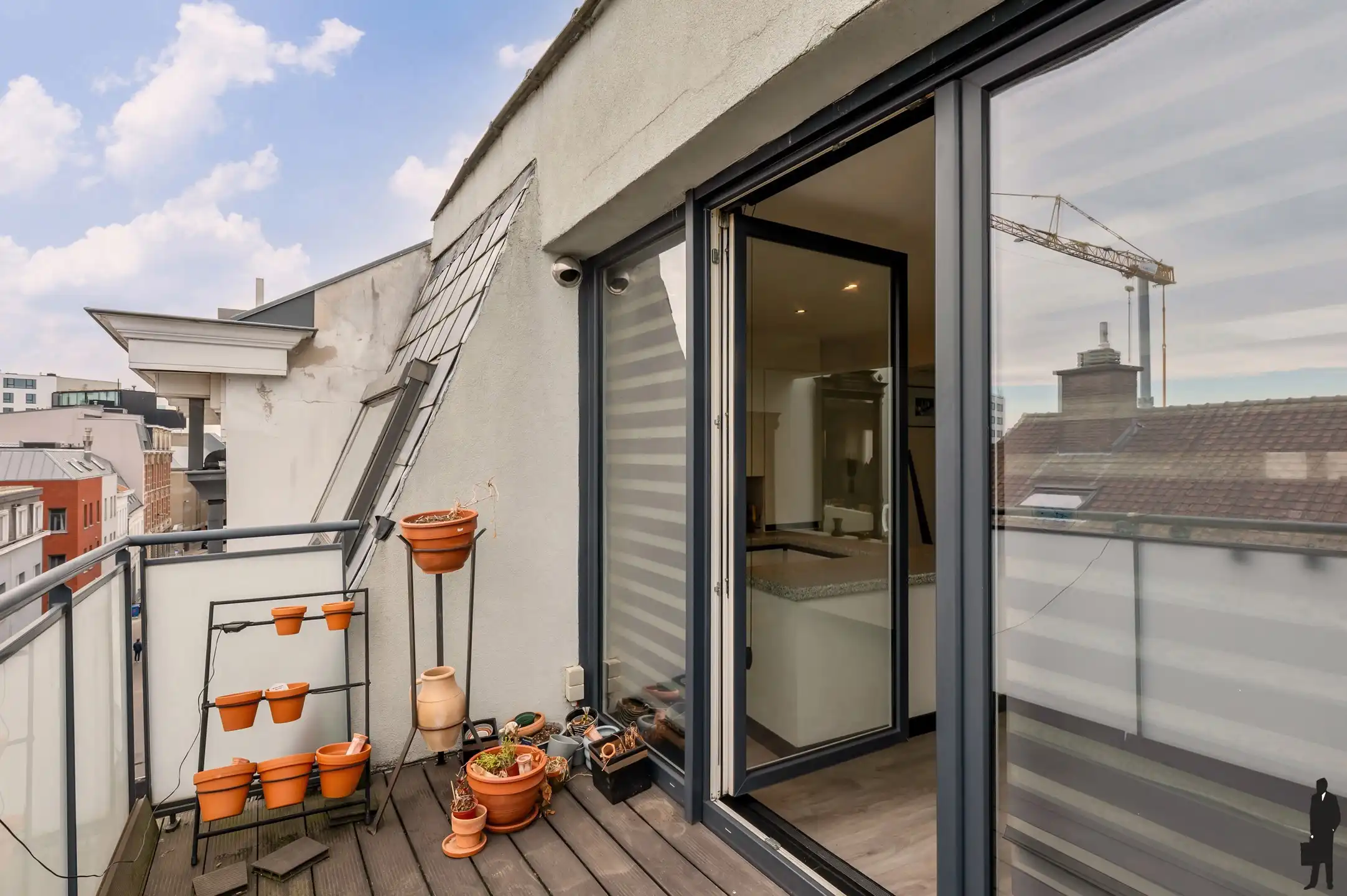 Karaktervol duplex penthouse met charmant terras in historisch Antwerpen foto 9