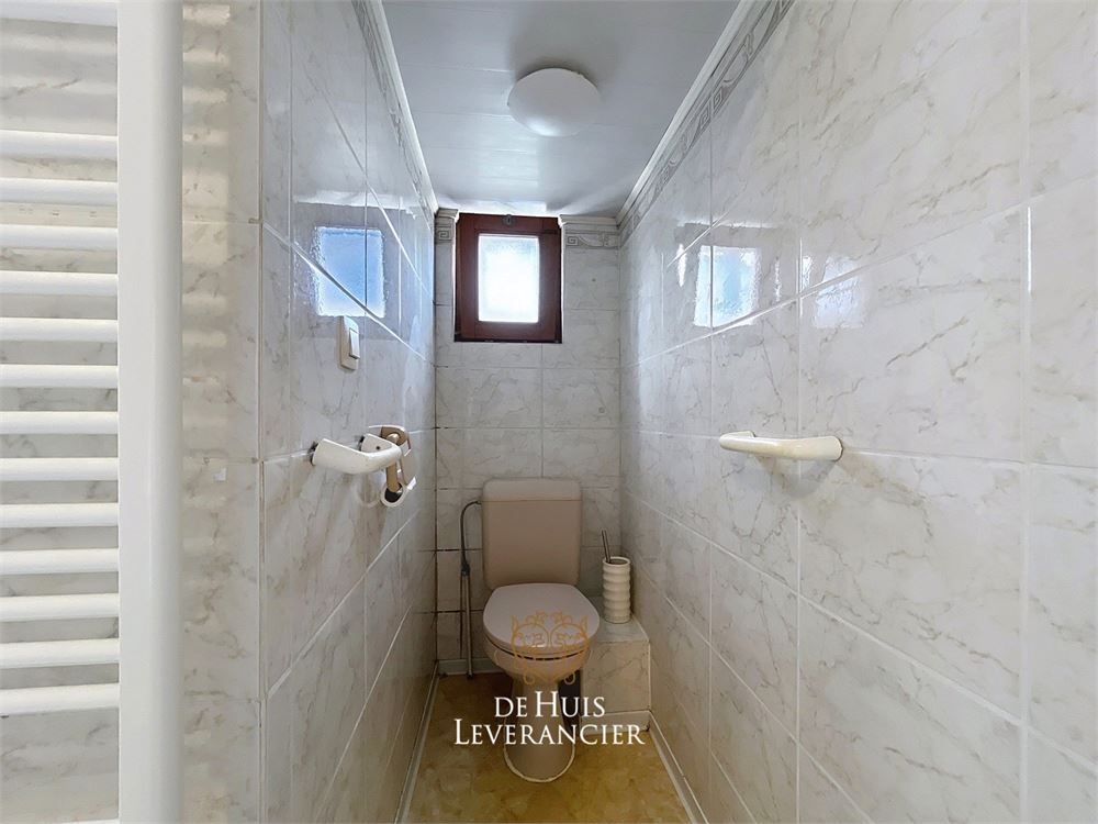 Instapklare woning met drie slaapkamers en twee badkamers foto 18