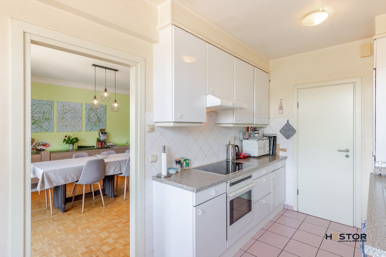 Ruim appartement met terras in het centrum van Beveren-Waas foto 5